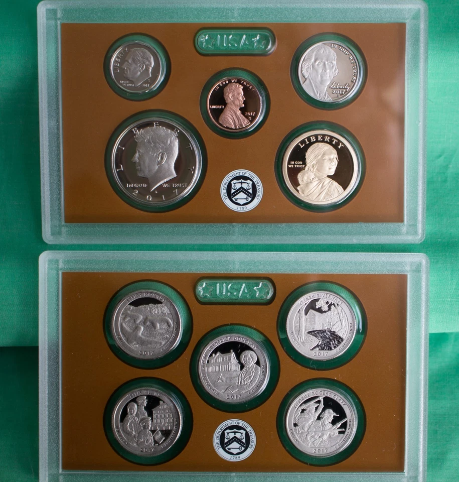 2017 S United States Mint ANNUAL 10 Coin Proof Set Original Box and COA Complete - Image 4 of 4