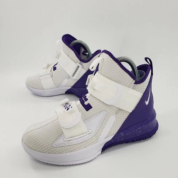Nike lebron 111 hotsell