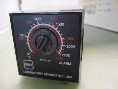 lab devices (watlow) 365c-d603-10ae temperature controller 0-1250C [3*N-49]