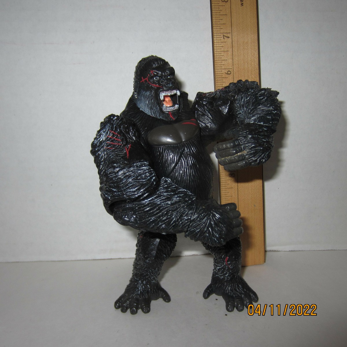 King Kong Vs. Juvenile V-Rex w/ Jaw Ripping Action 6.5