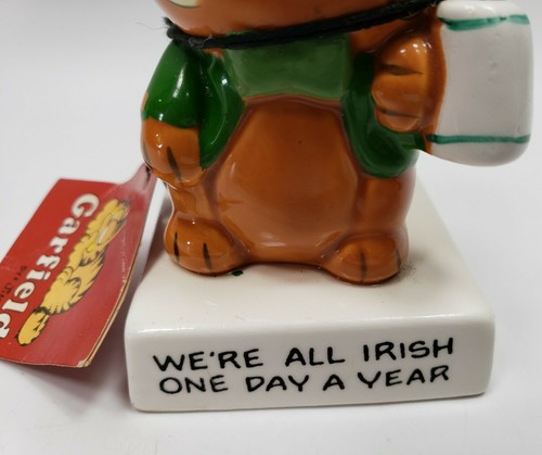 Garfield Enesco Ceramic Figurine / NOS / "We're All Irish One Day A Year" - Picture 3 of 11