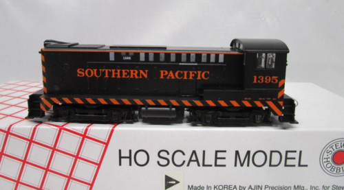 Stewart HO SP Southern Pacific DS-4-4-1000 Diesel Locomotive #1395 DCC Ready LED - Picture 3 of 10