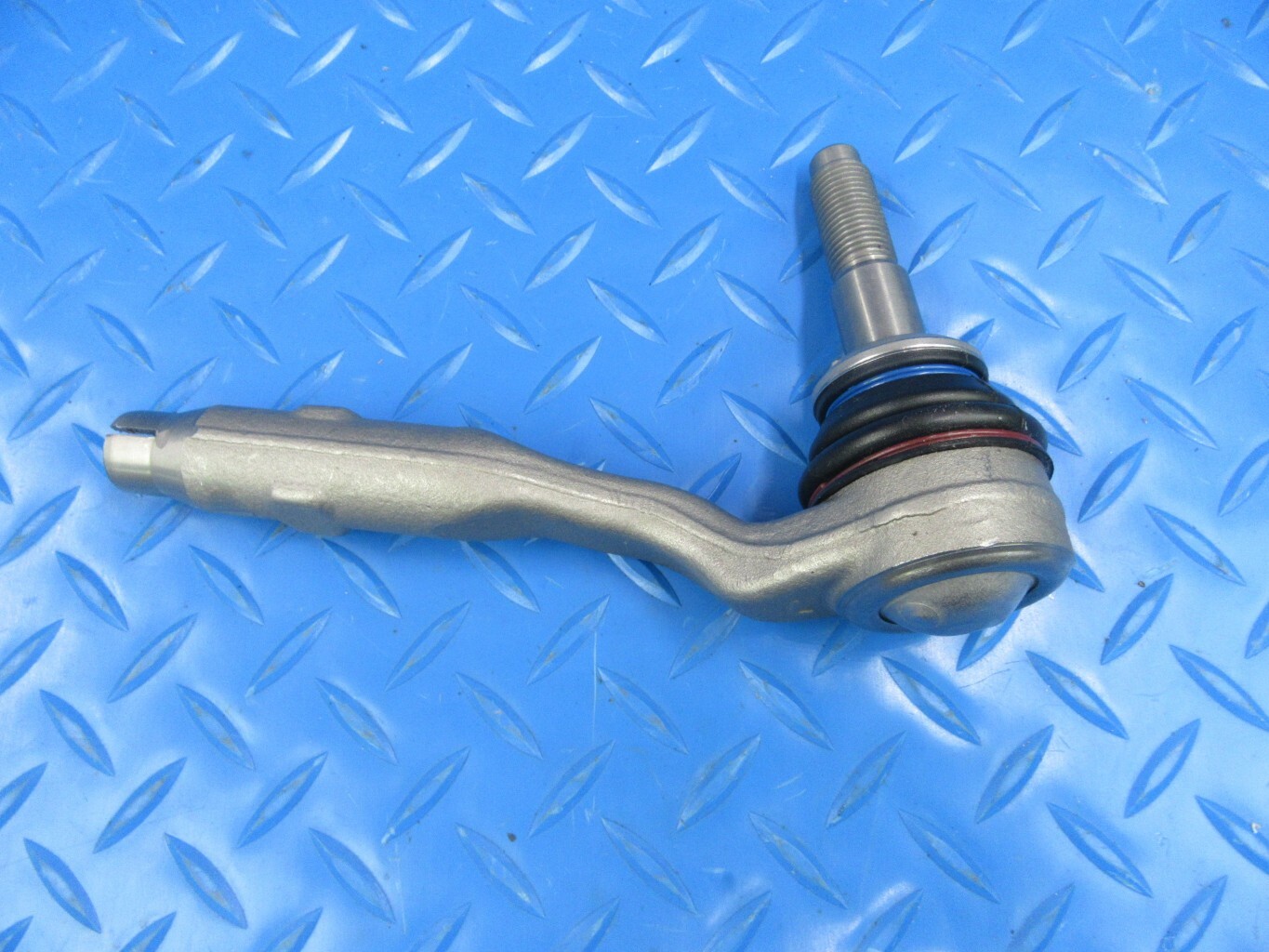 Rolls Royce Ghost Dawn Wraith left & right outer tie rod end #9064 