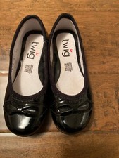 Girls Twig Black Patent Ballet Flat Size 27 Originally 70