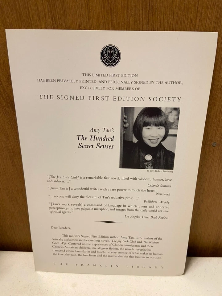 Franklin Library: SIGNED 1st The Hundred Secret Senses by amy Tan Leatherbound - Imagem 2 de 4