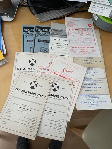 336 Non League programmes mid 60s to mid 70s - Picture 20 of 24