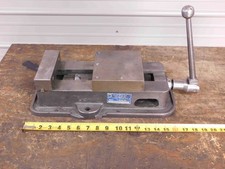 KURT MFG. D60-000122 PRECISION MACHINE VISE 6" JAWS WITH HANDLE ANGLOCK USA MADE