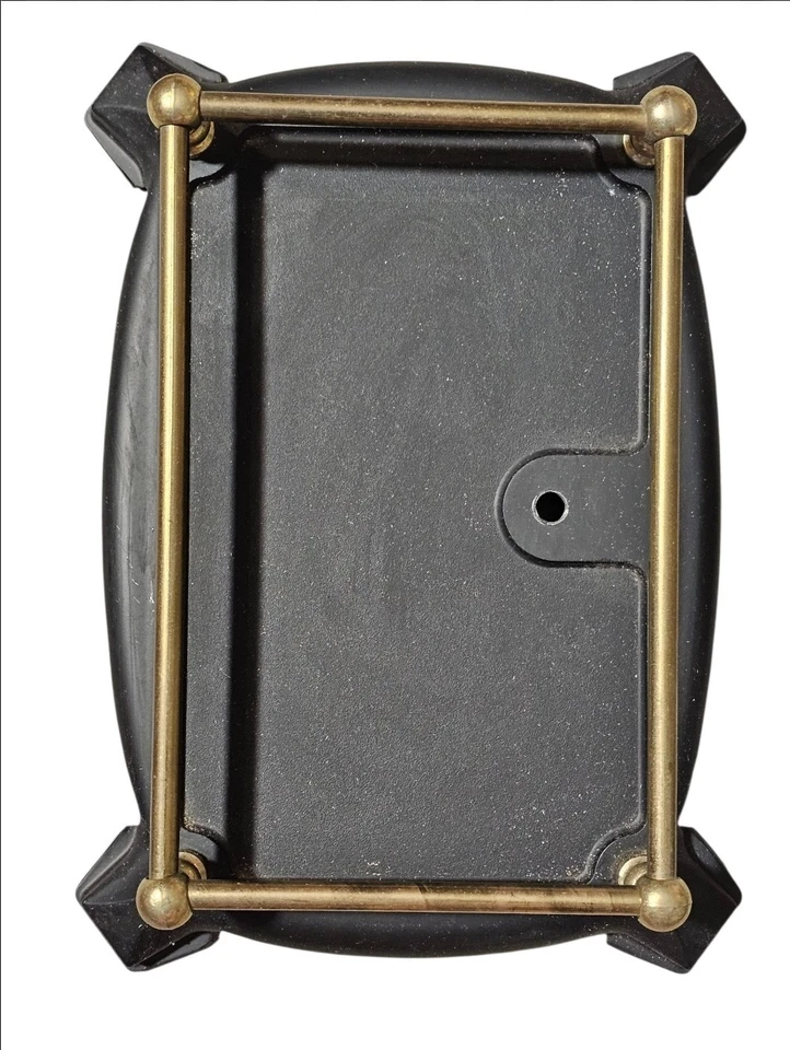 Juego de herramientas para chimenea vintage de latón y negro de 4 piezas con soporte Foto 4 de 4