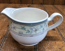 Noritake Keltcraft Chardonnay-Gravy Syrup Pitcher