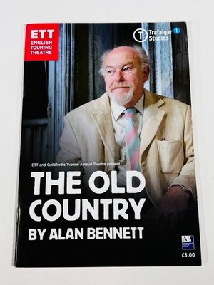 ETT English Touring Theatre The Old Country Programm signiert Besetzung Timothy West