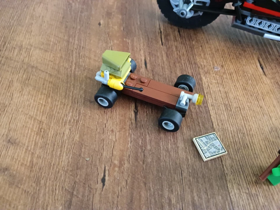 Lego TMNT 79101 Shredder's Dragon Bike COMPLETA - Imagem 4 de 4