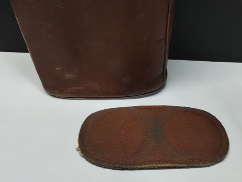 2 VINTAGE Thermos Corks 1 Quart Aluminum Ribbed #2484 LEATHER LL BEAN CARRY BAG - Picture 8 of 20