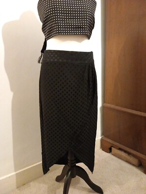 Cute Oasis Black Dotted Pattern Ladies Skirt, Front IS Shorter And
