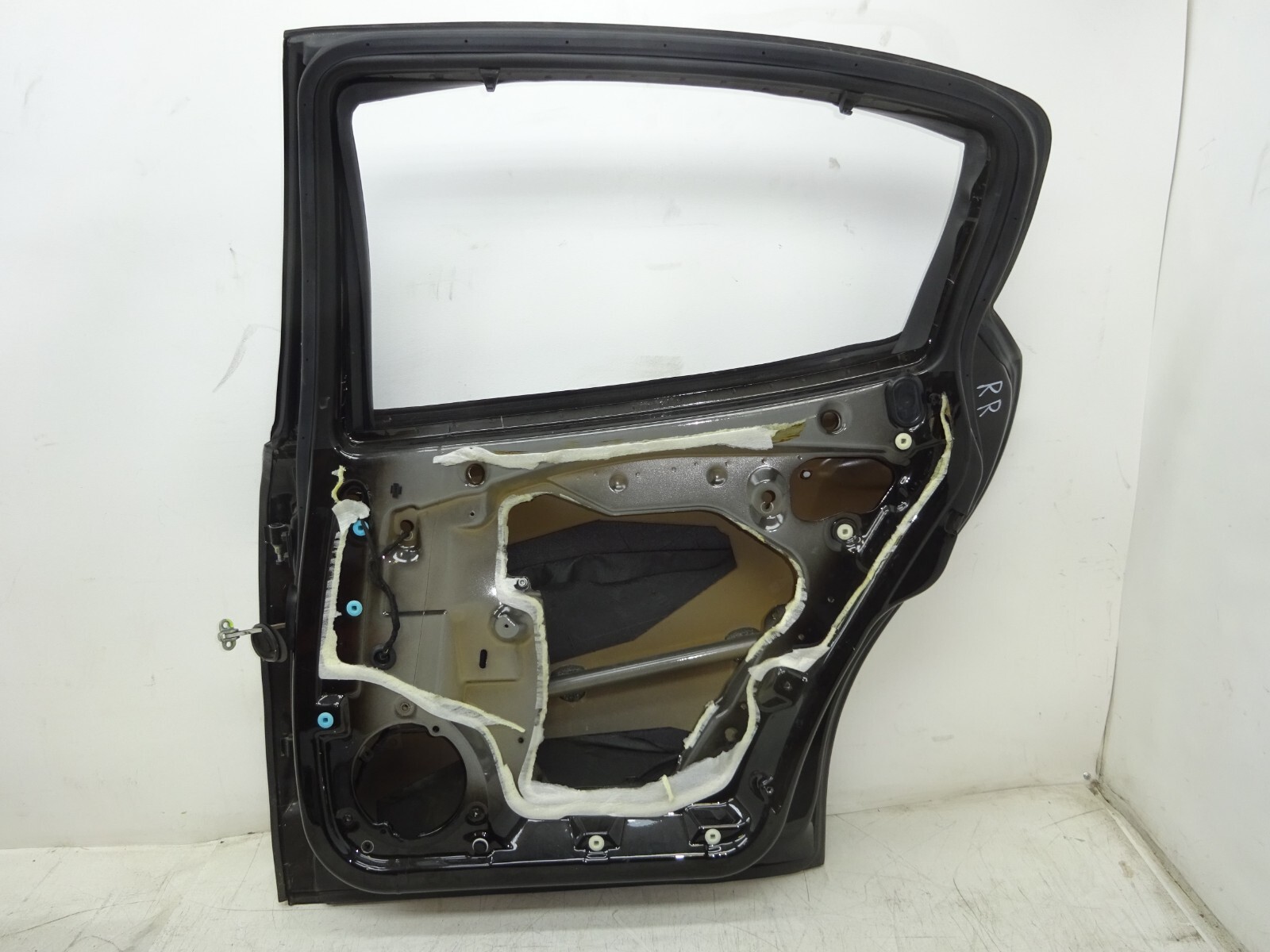 2005-2008 Maserati Quattroporte Rear Right Door Shell Panel Black OEM DE2209143