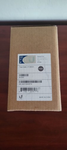 Ubiquiti Networks NanoSwitch Gigabit Ethernet Outdoor 4-Port Passive PoE Switch - Picture 5 of 6