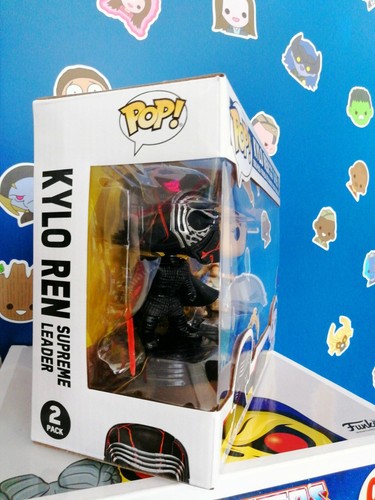 Star Wars The Rise of the Skywalker - Kylo Ren (Supreme Leader) & Rey Vinyl 2PK - Picture 3 of 6