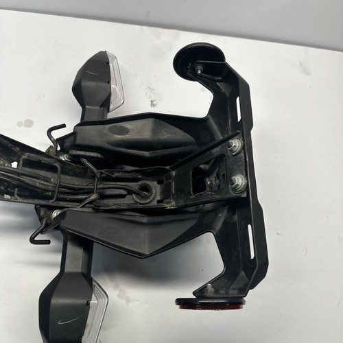 2024 24 Kawasaki Ninja 500 EX500 OEM Rear Fender Cover Bracket Turn ...