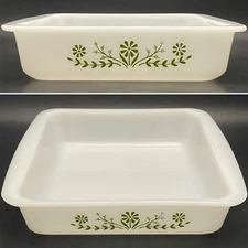 Glasbake Primrose Dream J2428 Cake Pan Open Baker c1940s Made in USA 8" square