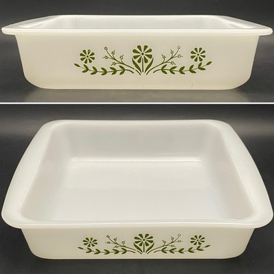 Glasbake Primrose Dream J2428 Cake Pan Open Baker c1940s Made in USA 8'' square