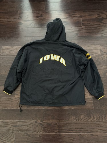 Vintage Vesi Sportswear Iowa Hawkeyes Black/Gold Hooded Zip Jacket Size XL - Picture 5 of 6