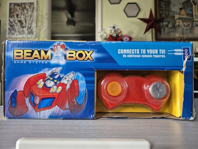 Playskool Heroes Transformers Rescue Bots Beam Box Game