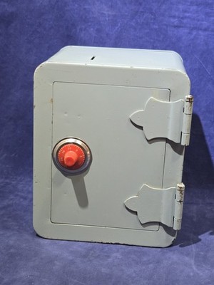 Vintage Mosler Junior Toy Safe Bank Bellevue Metal Combination Lock Coin Tray 