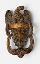Antiguo llamador de puerta de águila federal de latón colonial pátina fantástica