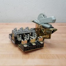 Allen Bradley 1494F-NF60 Series A Disconnect Switch w/ 1494F-R266 Series A