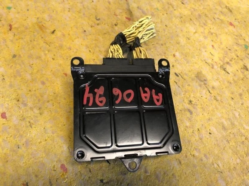 00 Freightliner FL80 8.3L ISC USED WABCO ABS-D Brake Module Computer 12v - Image 3 of 4