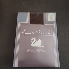 Vintage Gloria Vanderbilt Day Sheer Pantyhose Coffee Size C 1980's USA