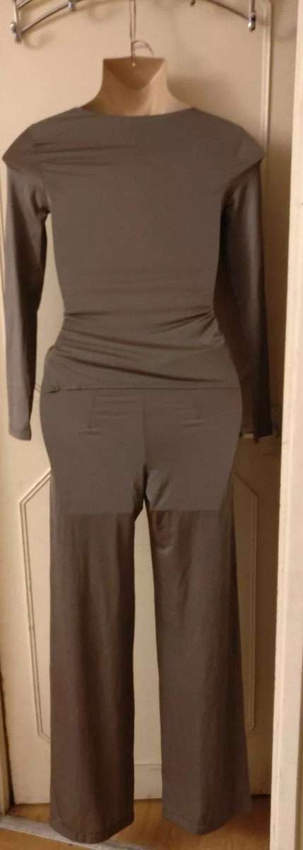 CHRISTOPHER CHRONIS ladies trousers and top, size -8, Metallic  display picture 1