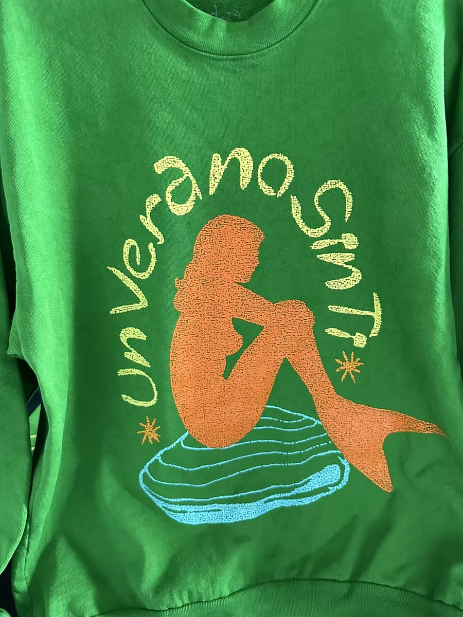 Un sweatshirt clearance