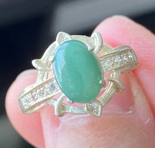 Handcrafted Women s Natural Emerald and Cubic zirconia accent 925 Silver Ring