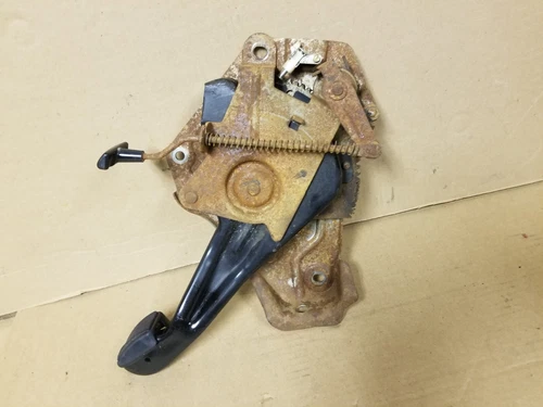 92-96 97 Ford Pickup Truck Bronco OBS E-Brake Pedal Emergency Parking Assembly