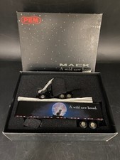 NIB PEM 1:64 Mack Trucks CH600 