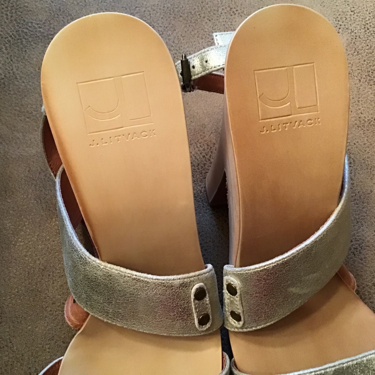 J. Litvack for Vero Cuoio platform gold strap sandals 8.5 J. Litvack for Vero Cuoio platform gold strap sandals 8.5