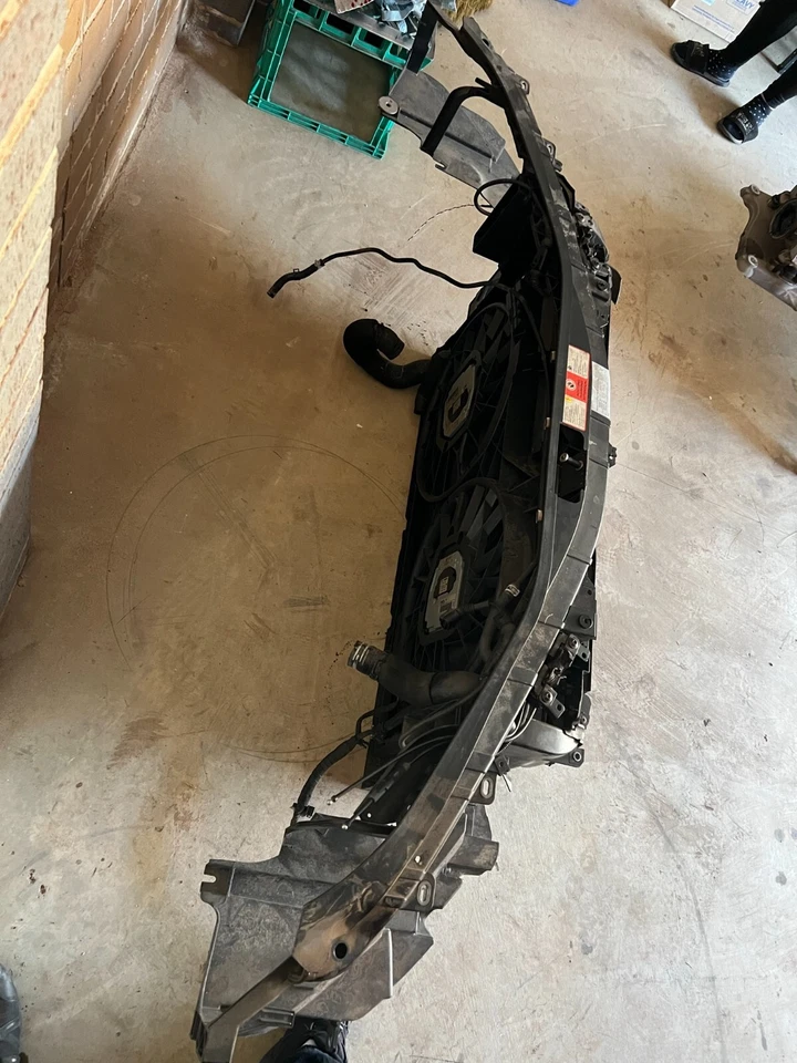 audi a8 d3 4.2 radiator support with radiators and fans - image 2 of 2