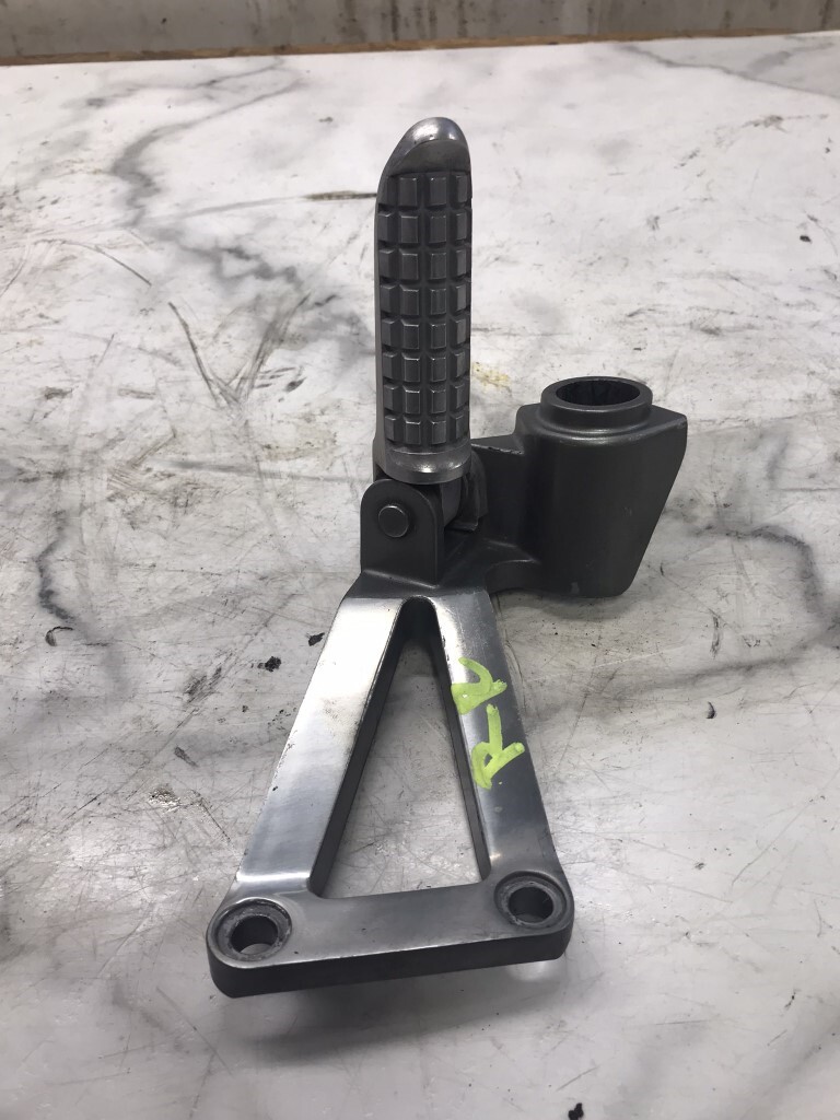96 Kawasaki ZX9 ZX 9 900 ZX900 Ninja Rear Back Right Foot