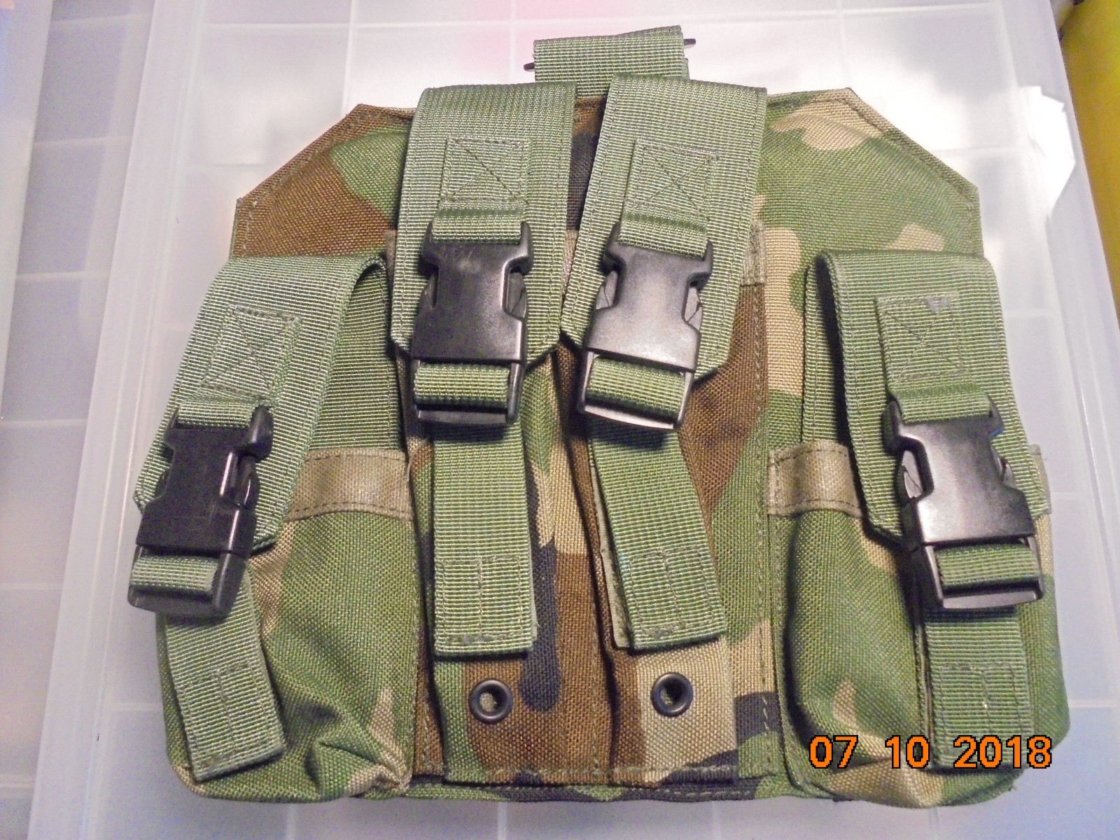Holster cuisse tactique militaire noir réglable en tissu Cordura anti abrasion