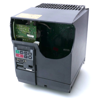 Siemens MICROMASTER Vector 6SE3 221-5DC40 | I: D.04 | 6SE3221-5DC40
