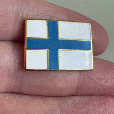 Vtg Finland Flag Enamel Lapel Pin White Blue Cross Finnish Patriotic Badge NOS