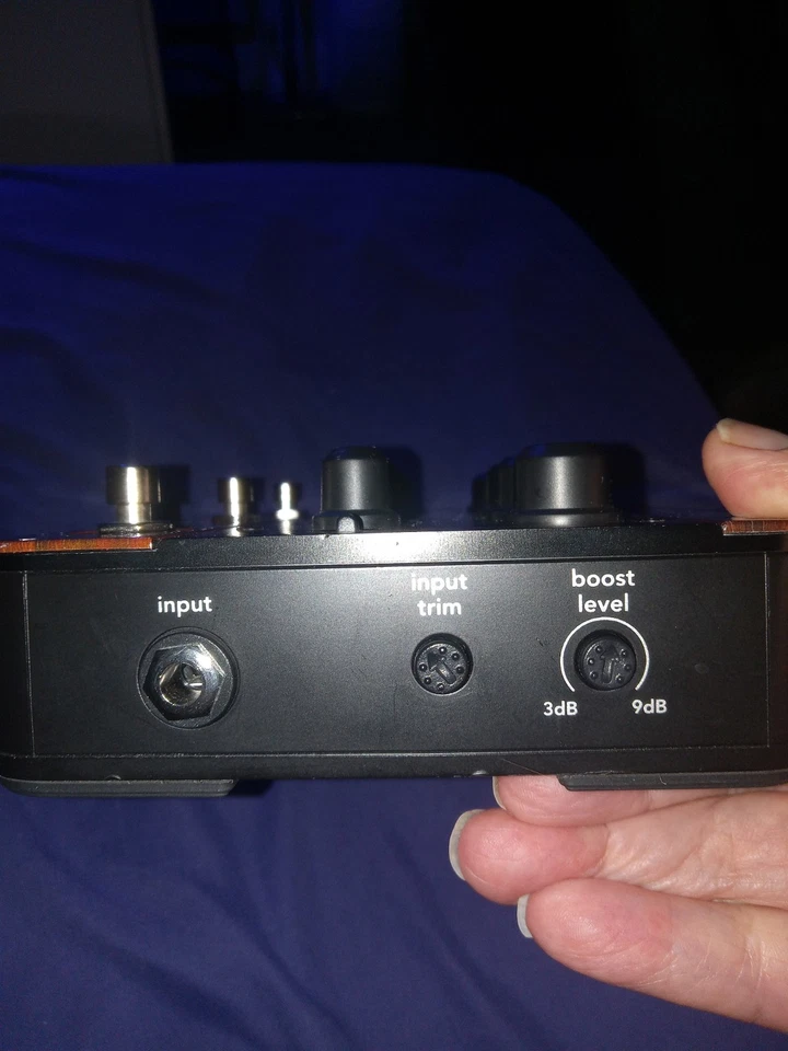 FISHMAN TONEDEQ AFX-PRE-EQ-DI CON CABLE DE ALIMENTACIÓN Foto 3 de 3