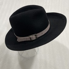 BETMAR Women's Black Felted Wool Fedora Hat Gray Faux Reptile band 21.5  