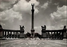 RPPC Heroes Square Budapest Hungary vintage postcard e859