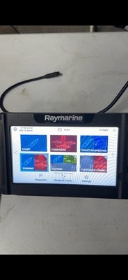 Raymarine Element 9 HV GPS Chartplotter with HV-100 Transducer