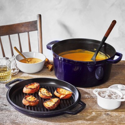 STAUB CAST IRON COOKWARE POT ENAMELED BRAISE GRILL SKILLET PAN