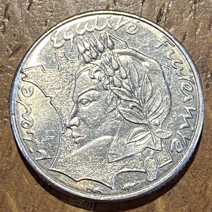 Picture 1 of 2