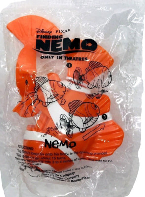 NIP Finding Nemo Plastic Fish Moving Tail Kellogg's Cereal Toy Movie 2003