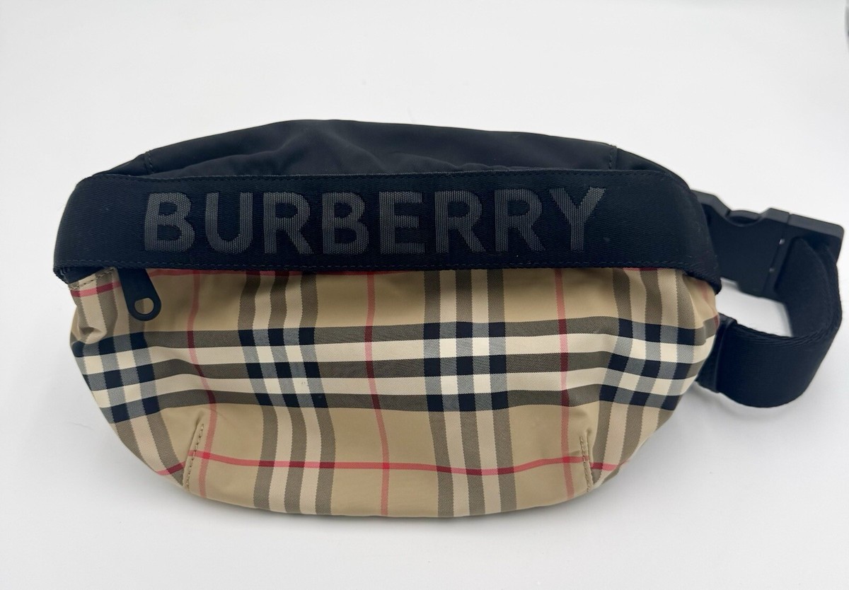ショルダーバッグ BURBERRY 'Check' fanny pack Black  8083446 Check Fanny Pack – MAYFEYR