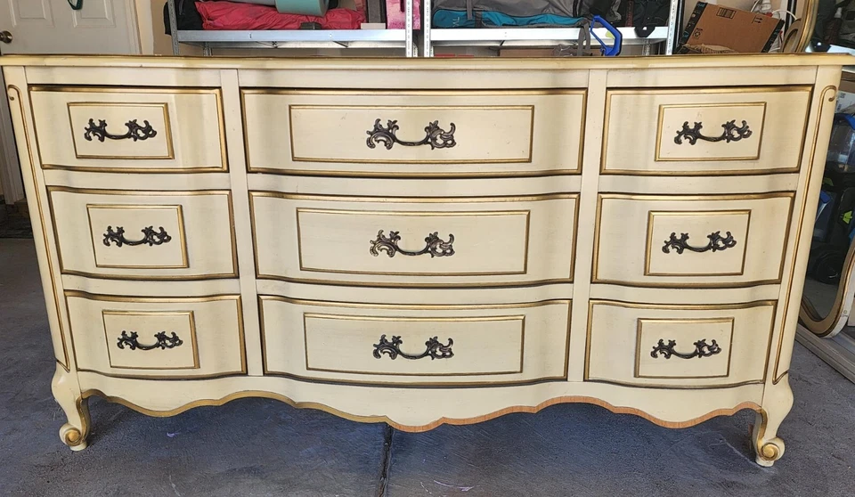 Kent Coffey Bernay French Provincial Bedroom Set – Dresser w/ Mirror, Nightstand - Image 2 of 4